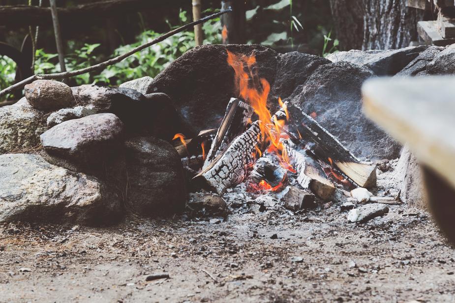 pierre à feu camping randonnée trekking
